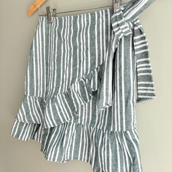 Princess Polly Size 4 Striped Wrap Ruffle Mini Skirt | Green White Zip Feminine - Picture 4 of 10